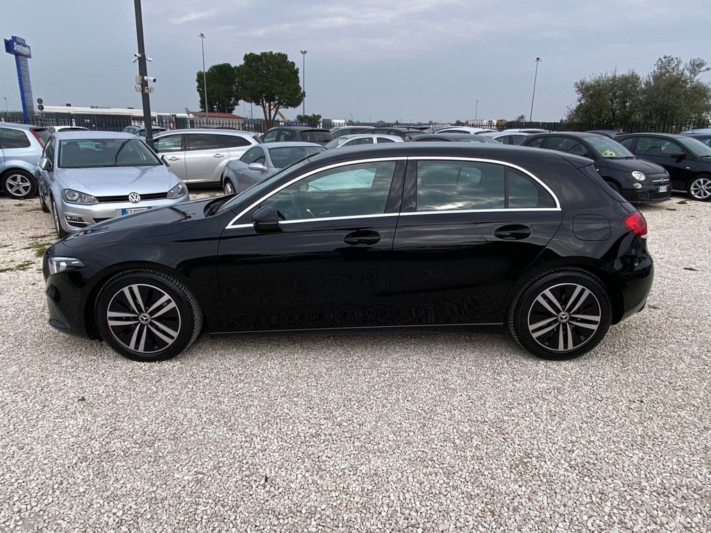 Mercedes-Benz A 180 2021