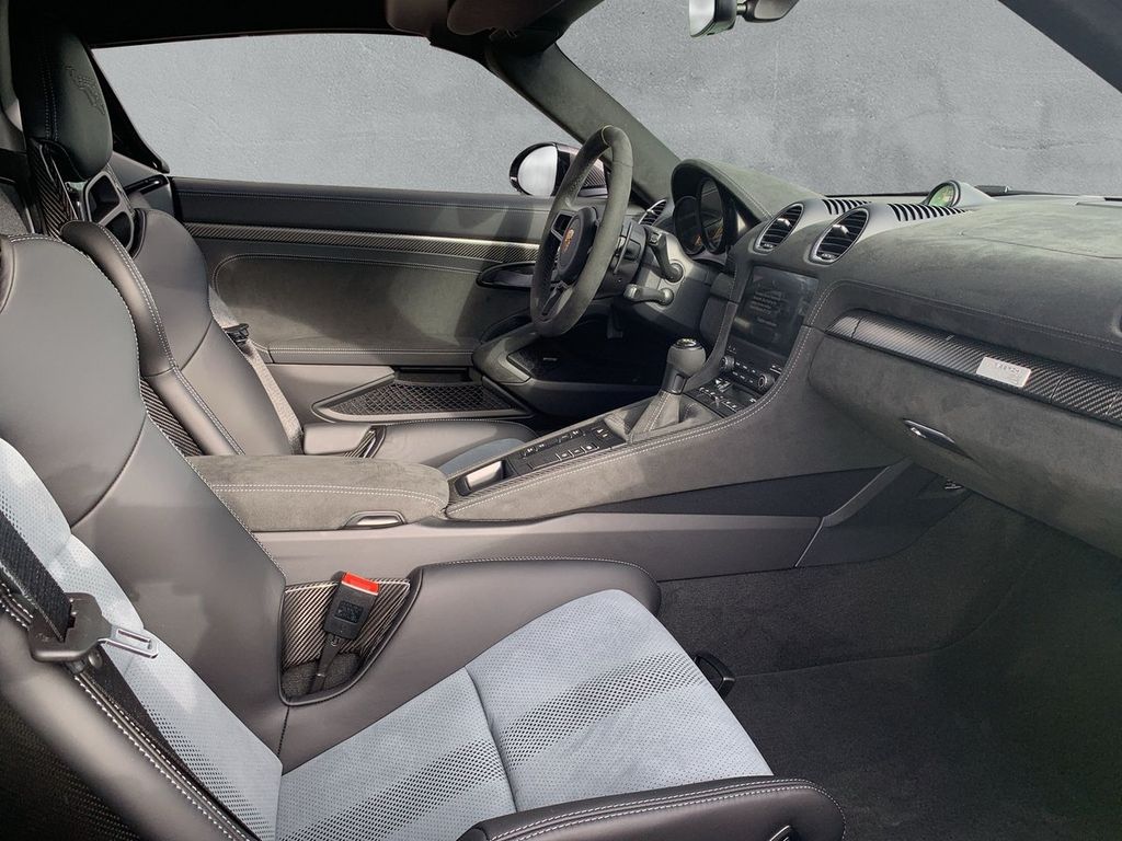 Porsche Boxster 2025