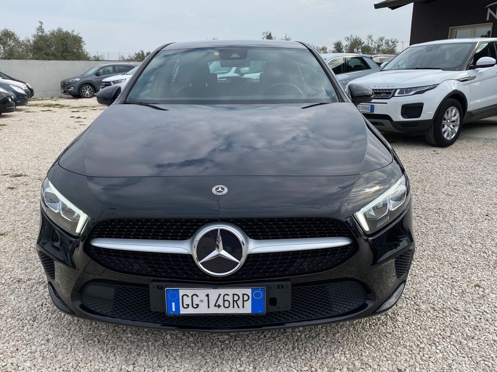 Mercedes-Benz A 180 2021