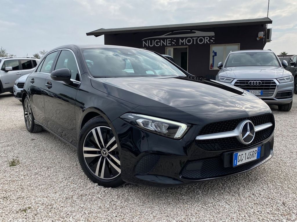 Mercedes-Benz A 180 2021
