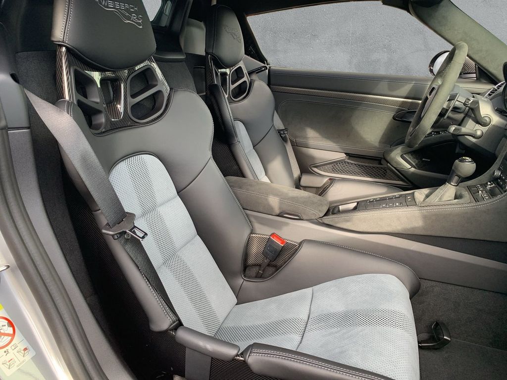 Porsche Boxster 2025