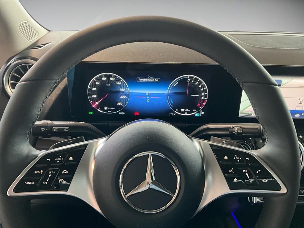 Mercedes-Benz B 250 2025