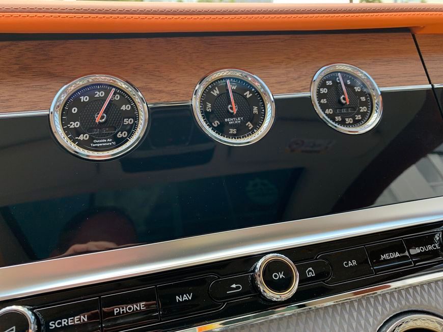 Bentley Continental 2023