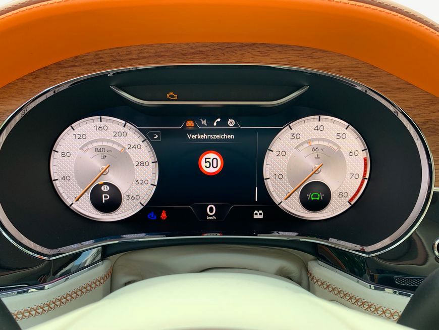 Bentley Continental 2023