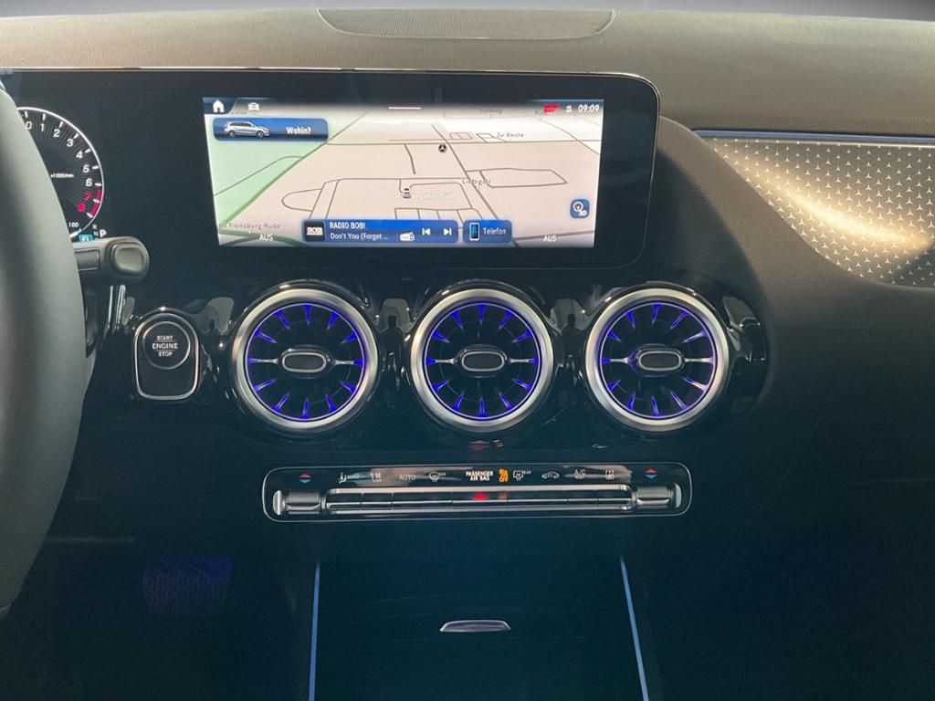 Mercedes-Benz B 250 2025