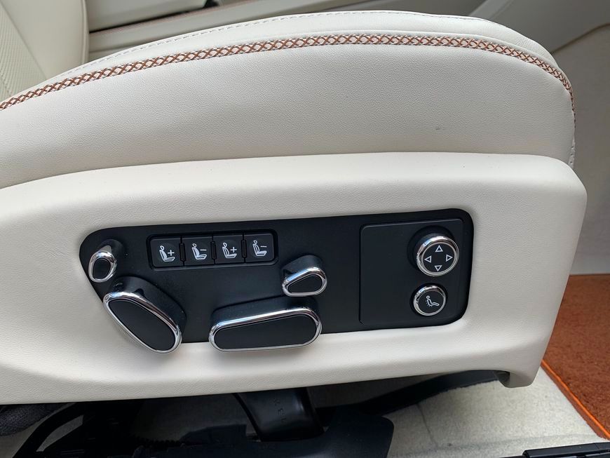 Bentley Continental 2023