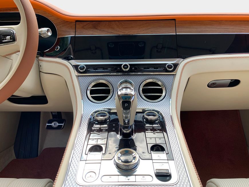 Bentley Continental 2023