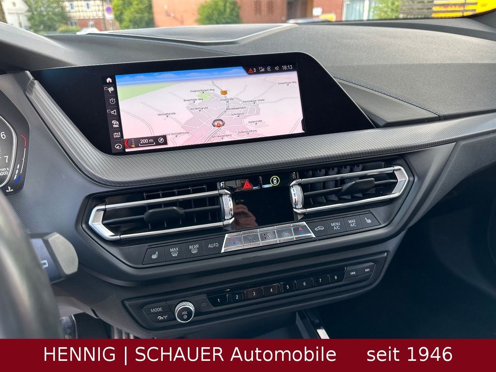 BMW 118 2019