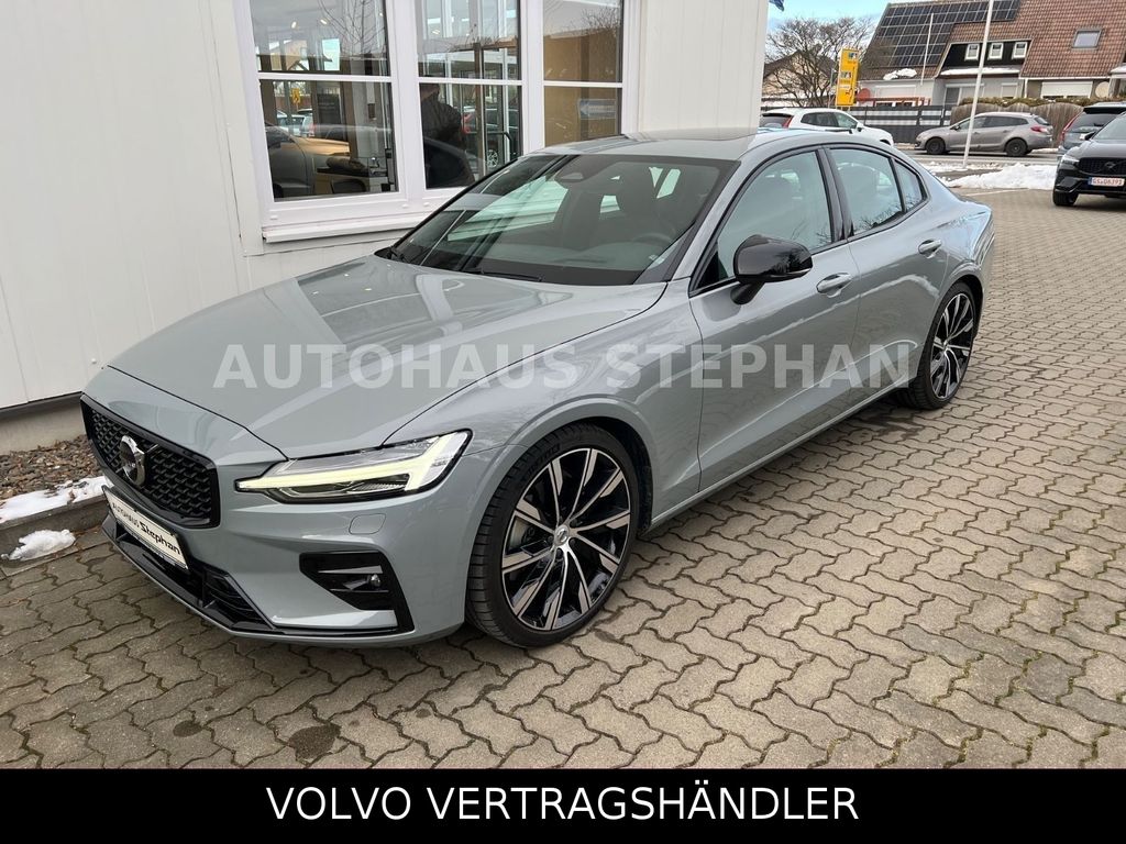 Volvo S60 2023
