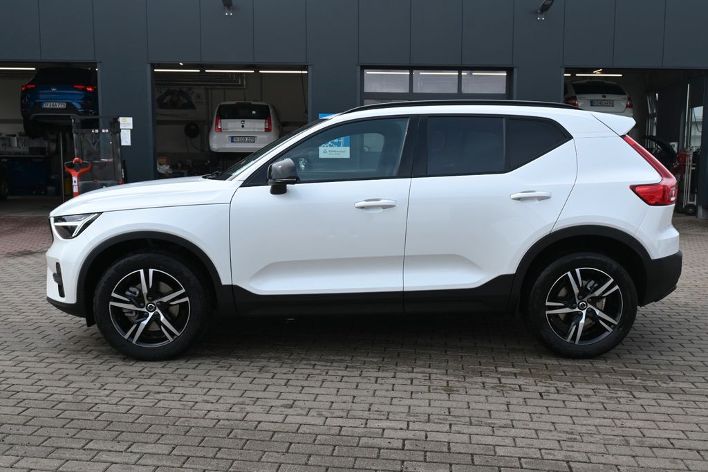 Volvo XC40 2024