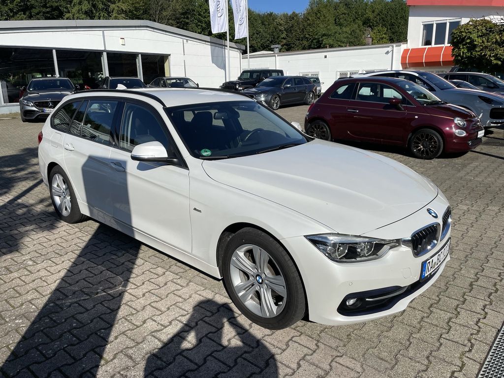BMW 318 2018