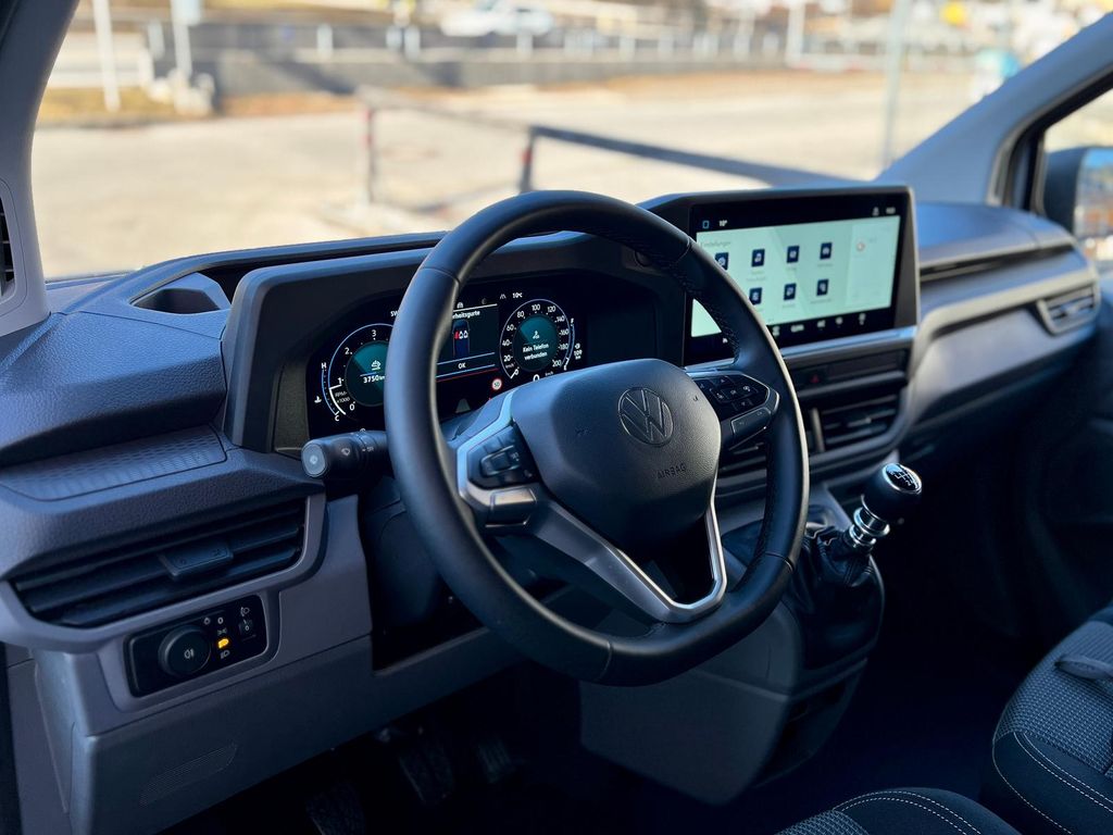 Volkswagen T7 Transporter 2025