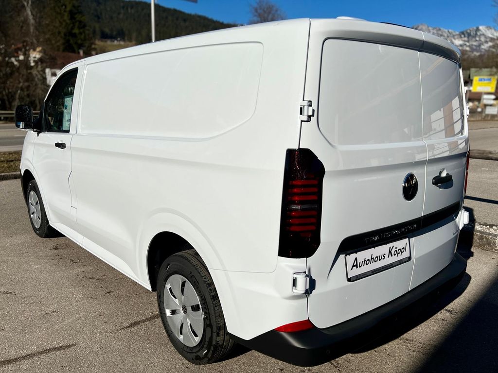 Volkswagen T7 Transporter 2025
