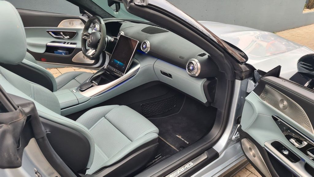 Mercedes-Benz SL 43 AMG 2023