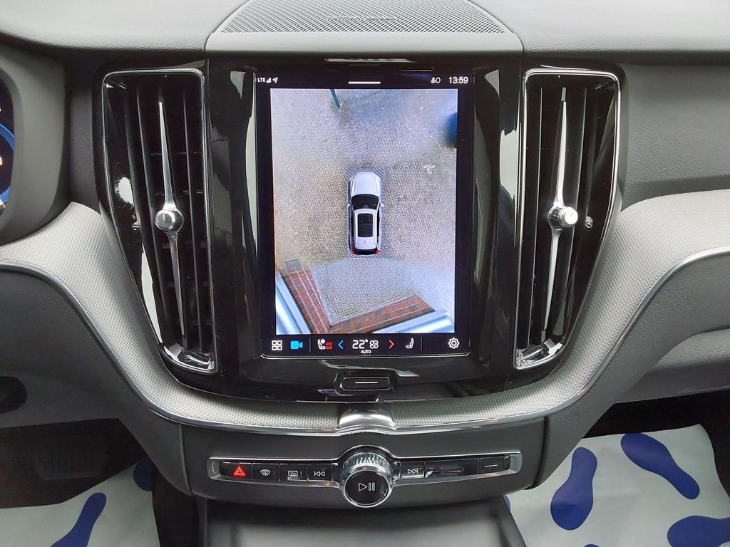 Volvo XC60 2023