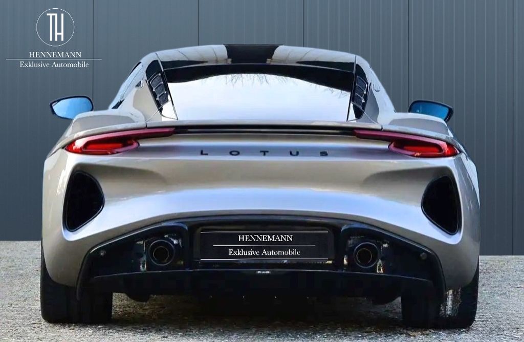 Lotus Emira 2024