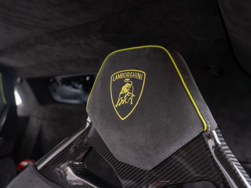Lamborghini Huracán 2023