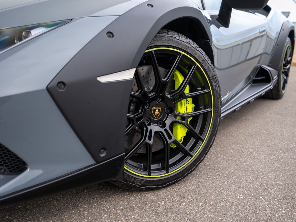 Lamborghini Huracán 2023