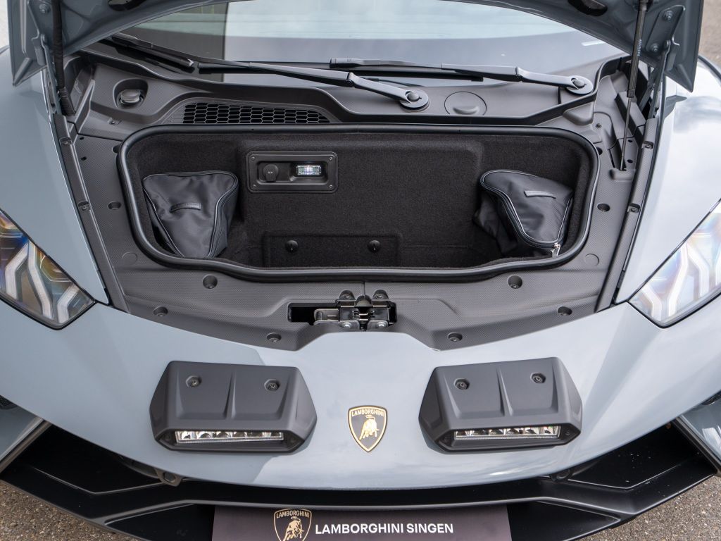 Lamborghini Huracán 2023