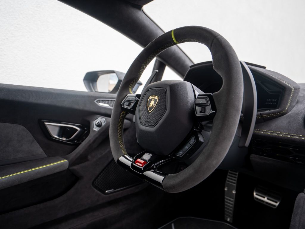 Lamborghini Huracán 2023