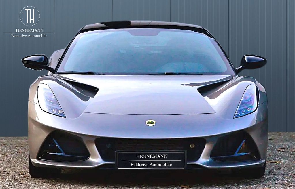 Lotus Emira 2024