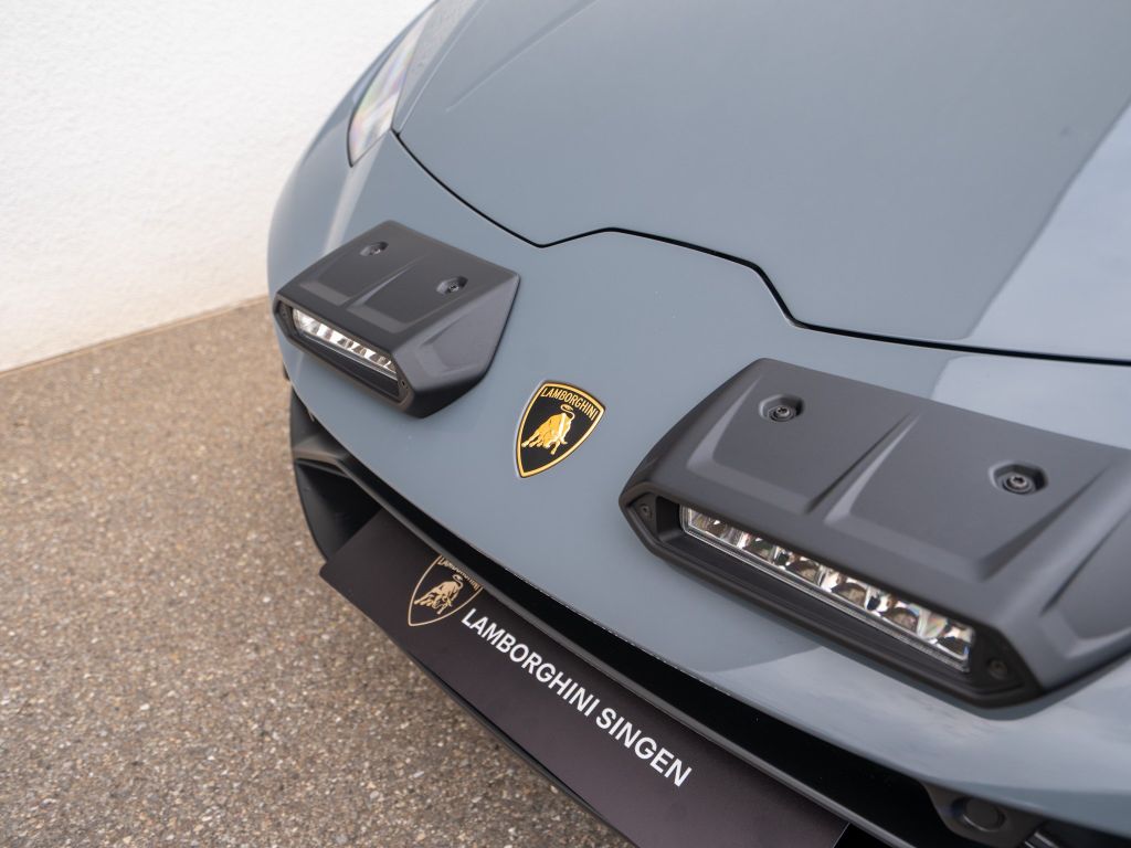 Lamborghini Huracán 2023