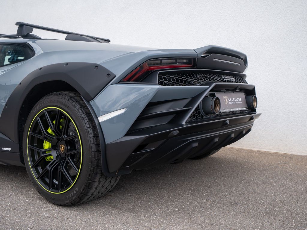 Lamborghini Huracán 2023