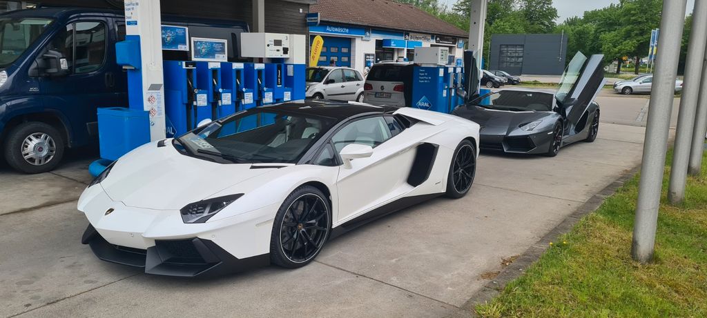 Lamborghini Aventador 2015