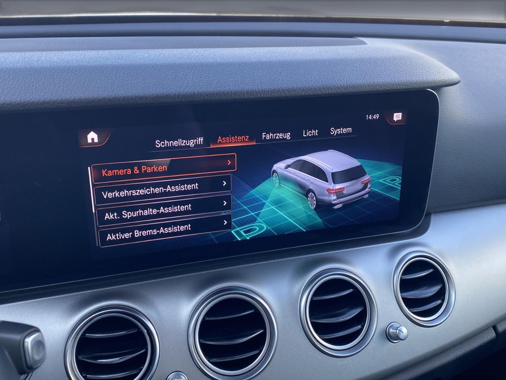 Mercedes-Benz E 300 2021