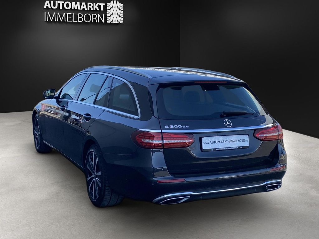 Mercedes-Benz E 300 2021