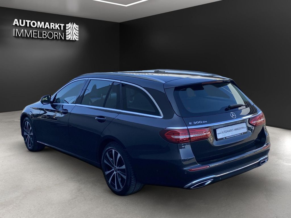 Mercedes-Benz E 300 2021