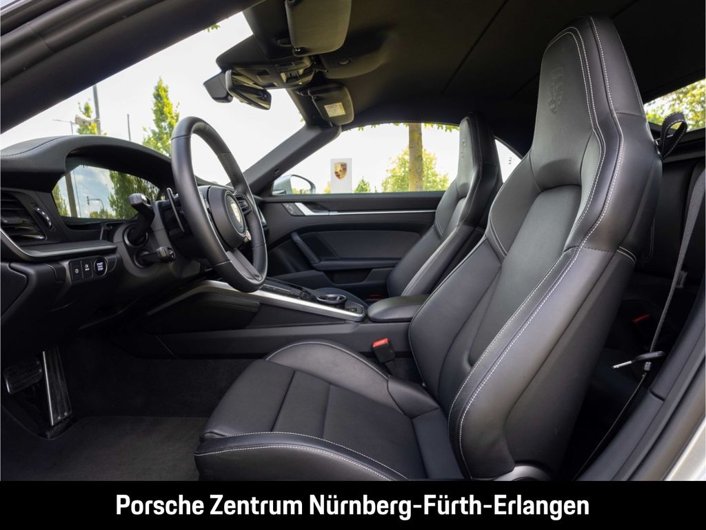 Porsche 992 2025