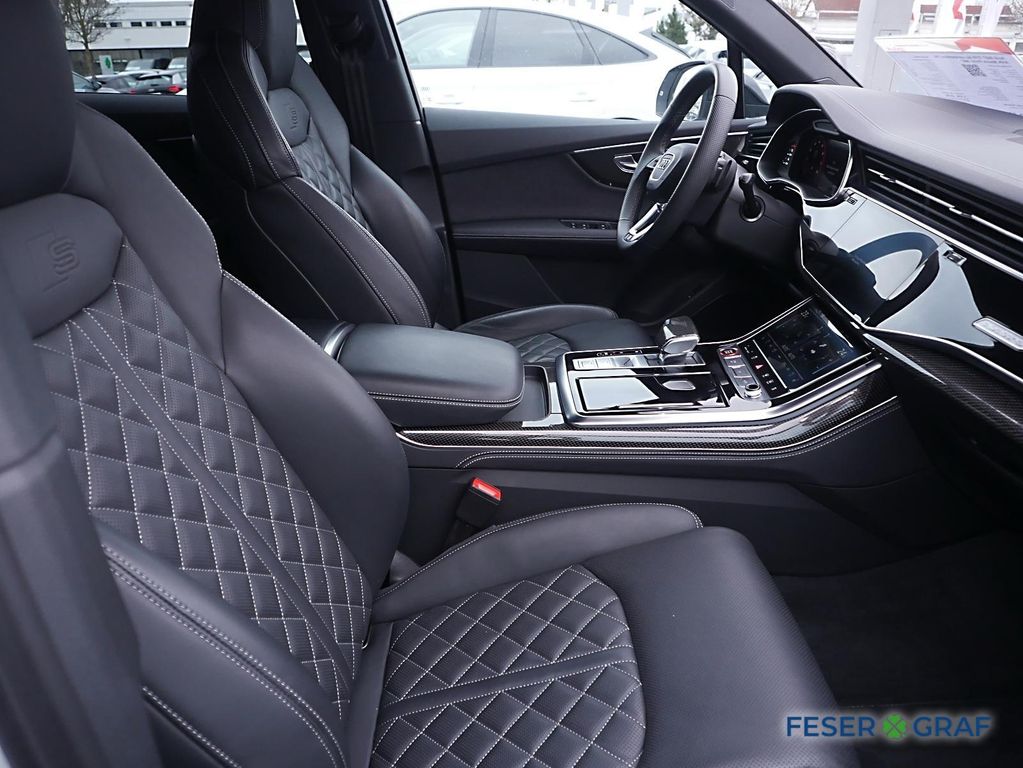 Audi SQ7 2024