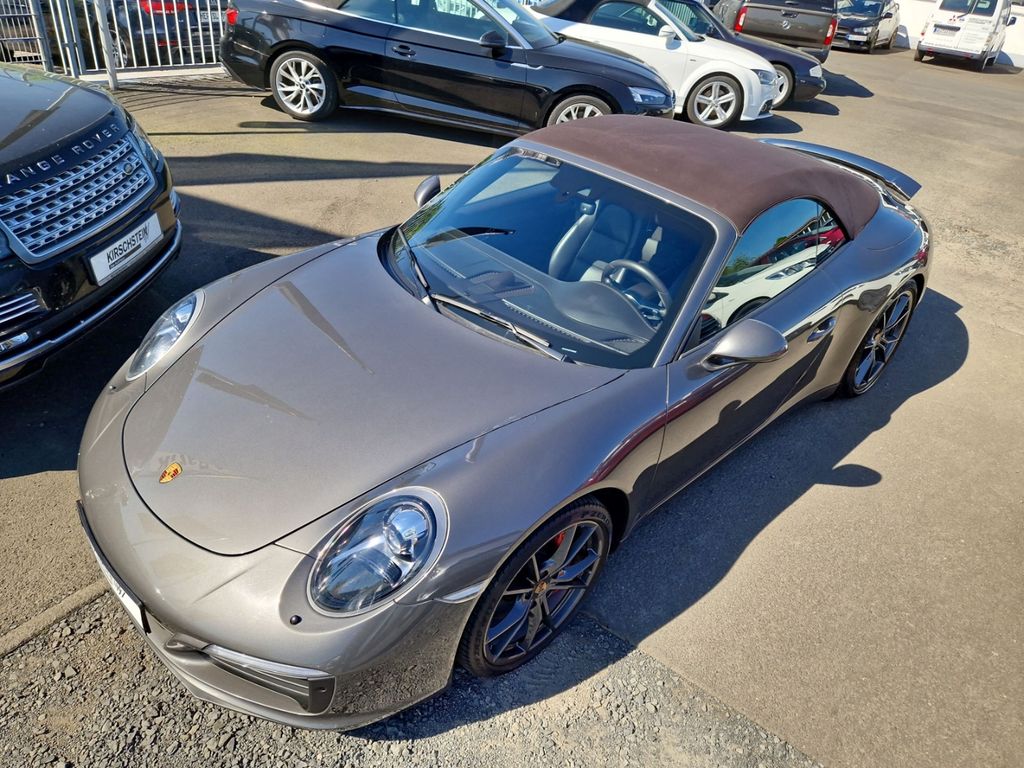 Porsche 911 2016