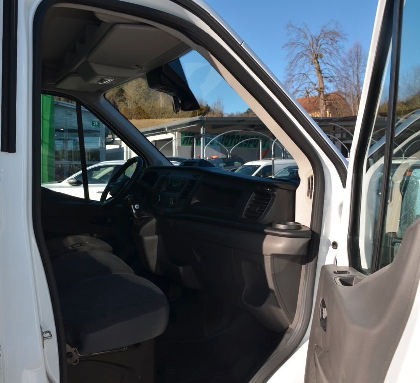 Ford Transit 2023