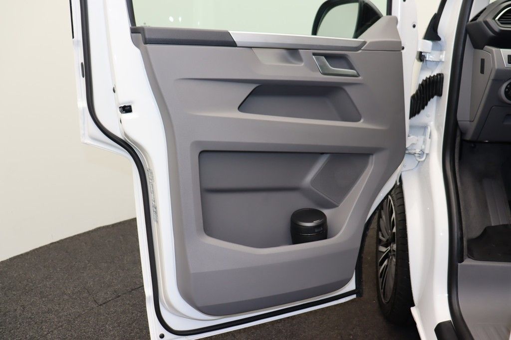 Volkswagen T6 California 2024