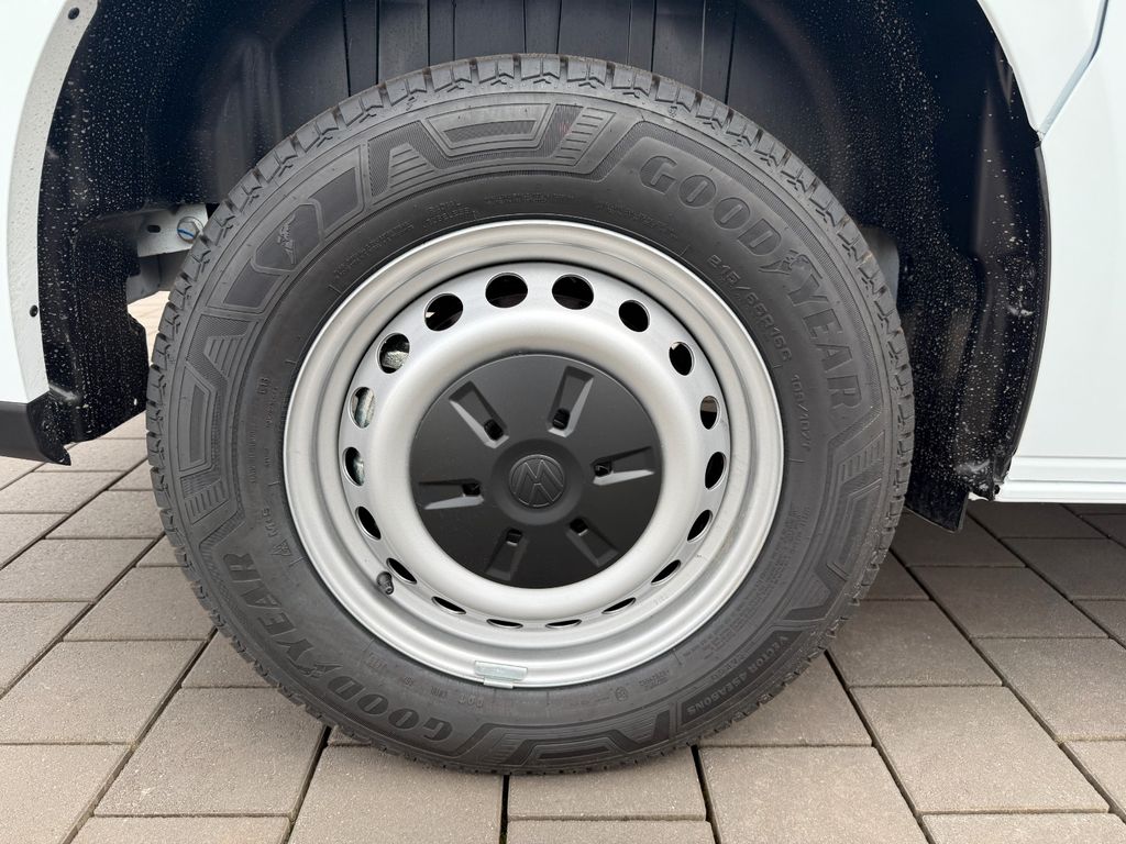 Volkswagen T7 Transporter 2025