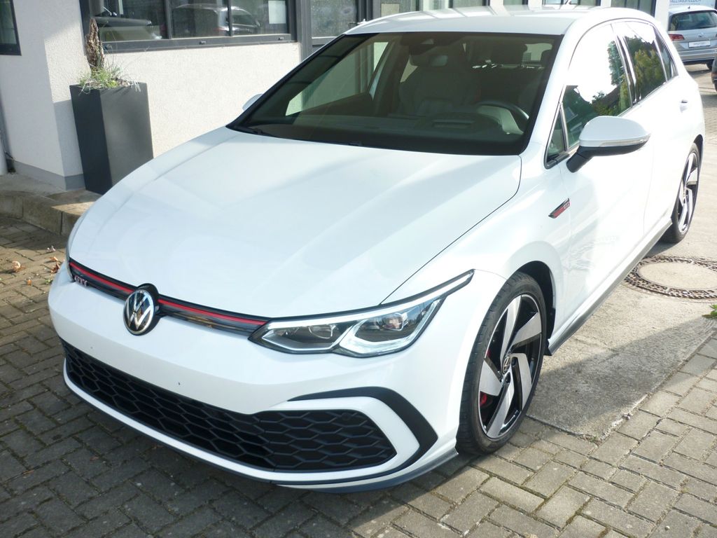 Volkswagen Golf 2020