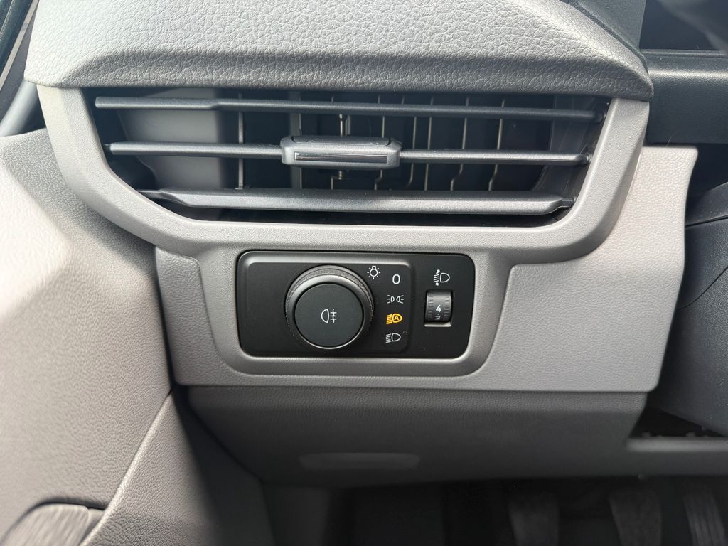 Volkswagen T7 Transporter 2025