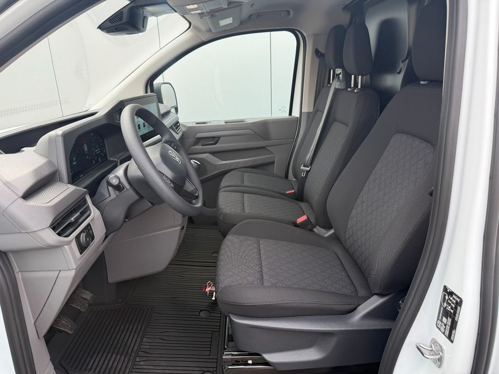 Volkswagen T7 Transporter 2025