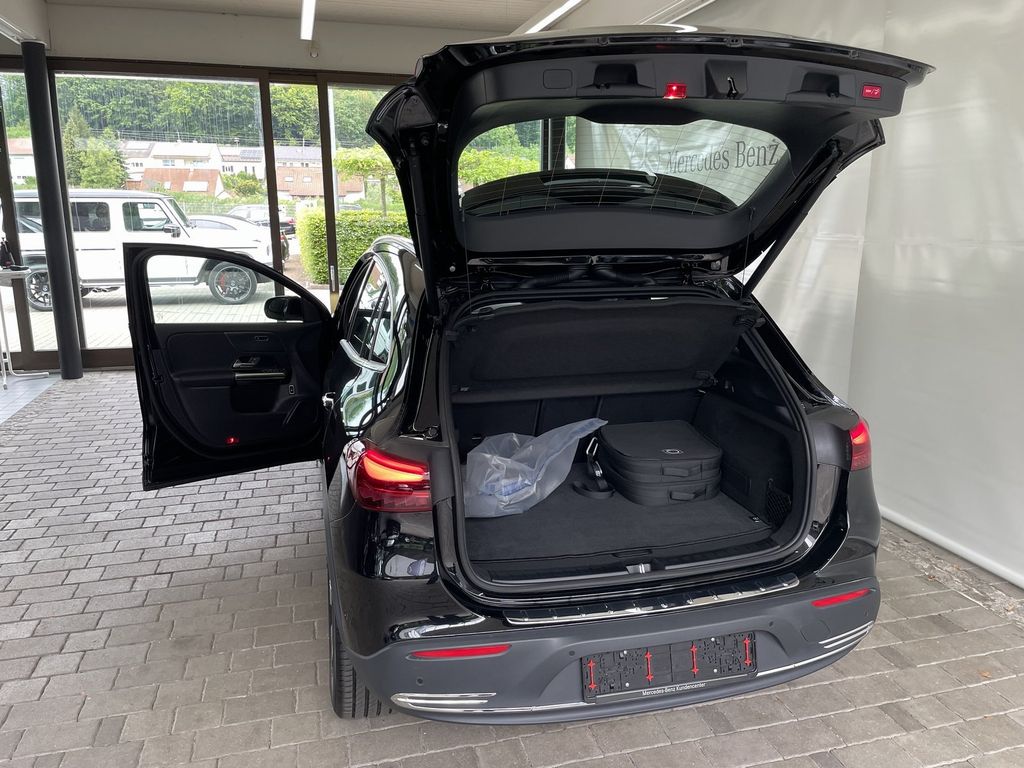 Mercedes-Benz EQA 2024