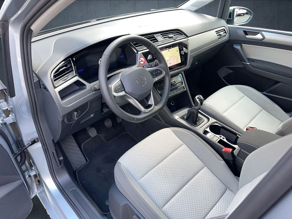 Volkswagen Touran 2024