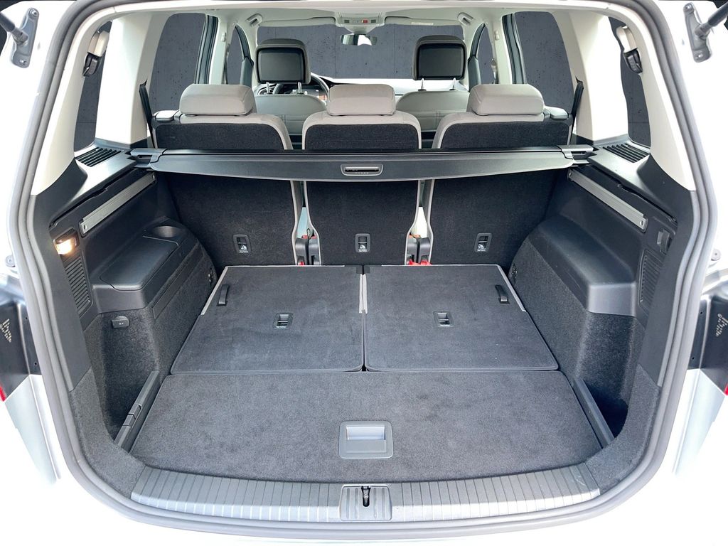 Volkswagen Touran 2024