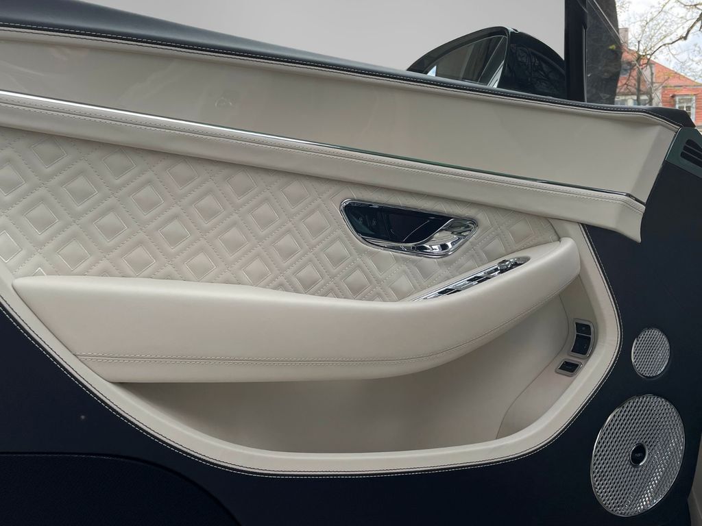 Bentley Continental GT 2023