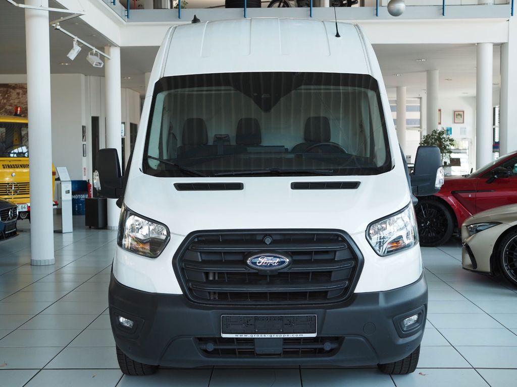 Ford Transit 2023