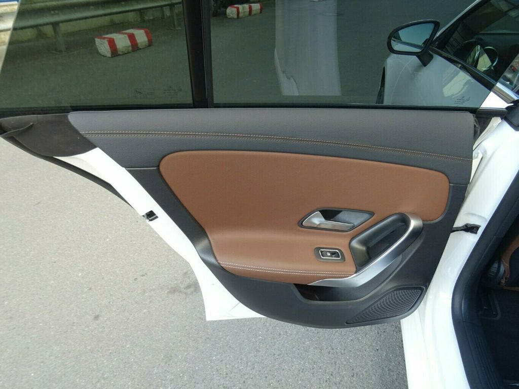 Mercedes-Benz CLA 200 2020