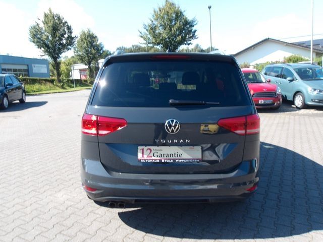 Volkswagen Touran 2022