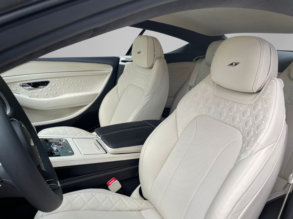 Bentley Continental GT 2023