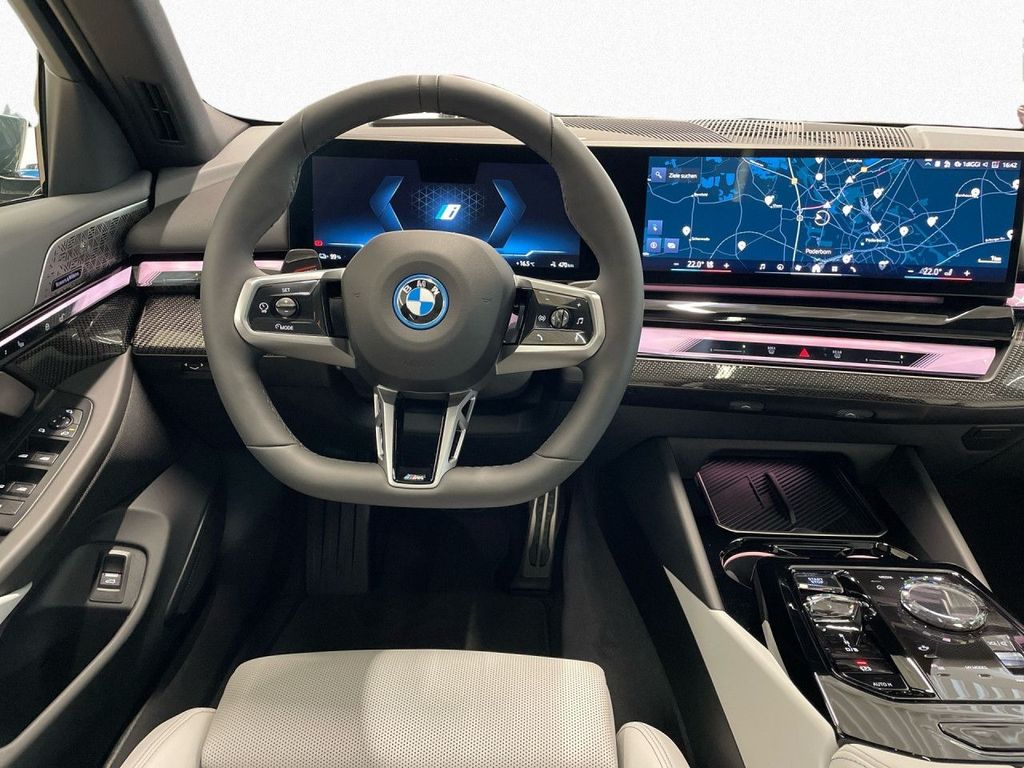 BMW i5 2024