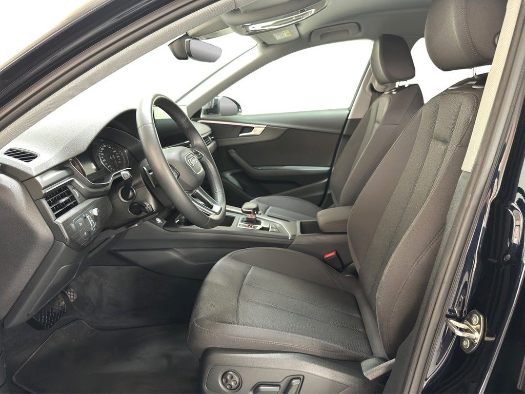 Audi A4 2021